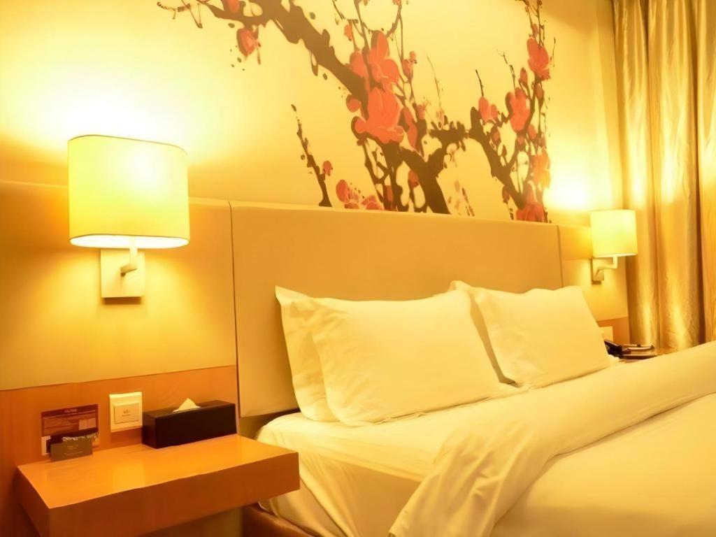 Metropolo Hotel Wuchuang Jiangtan Jiyuqiao Metro Station Wuhan Eksteriør bilde